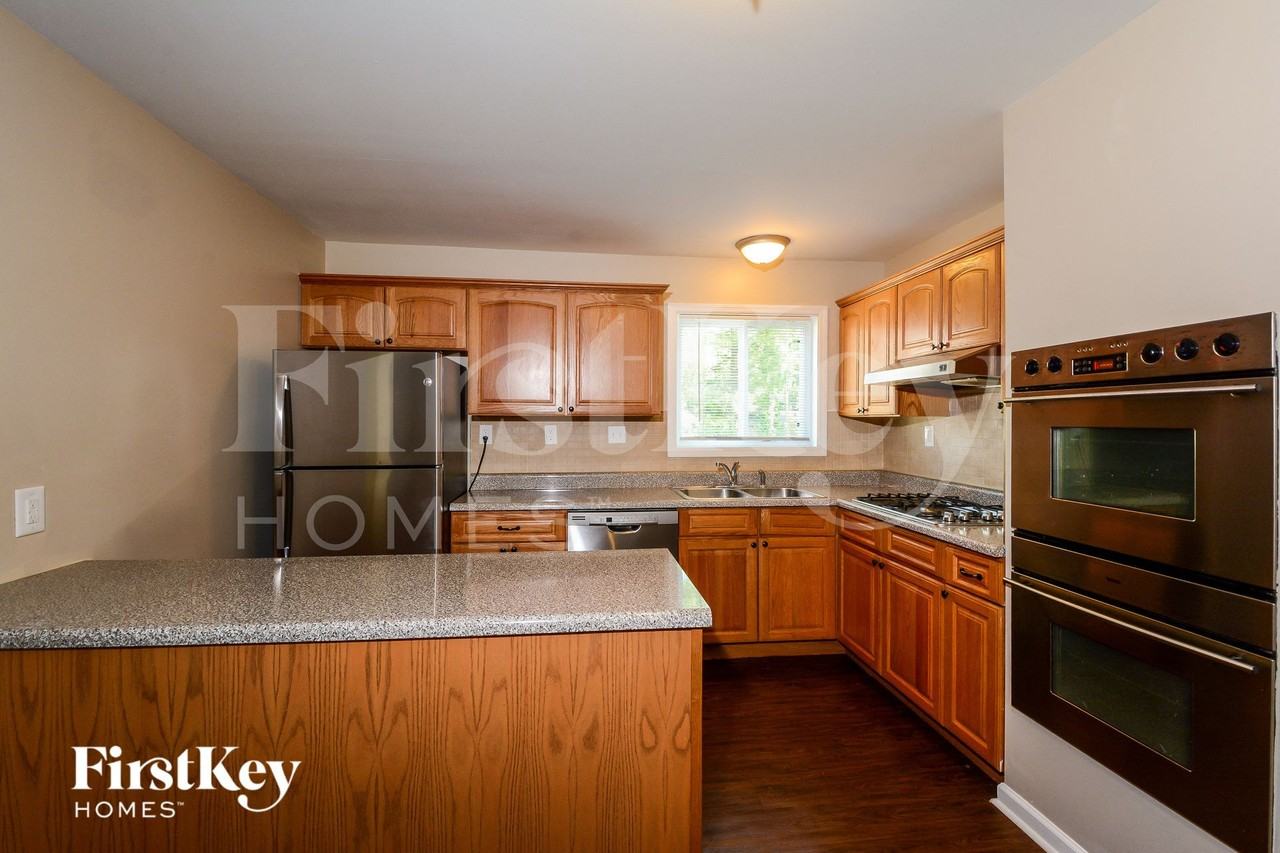 12465 Larkwood Dr - Photo 7 of 15