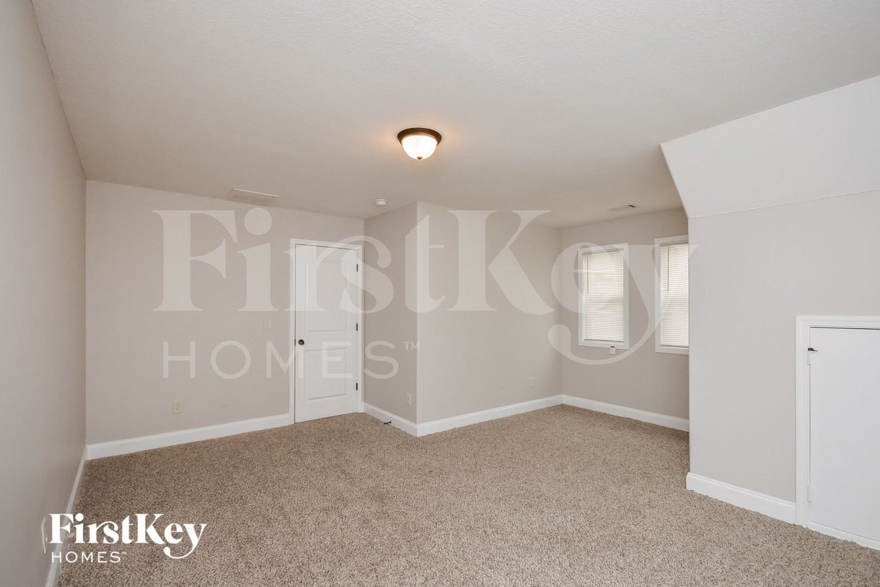 115 Cherohala Ct - Photo 7 of 15