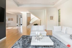 featured image of 1723 S Durango Ave