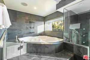 featured image of 2271 Gloaming Way