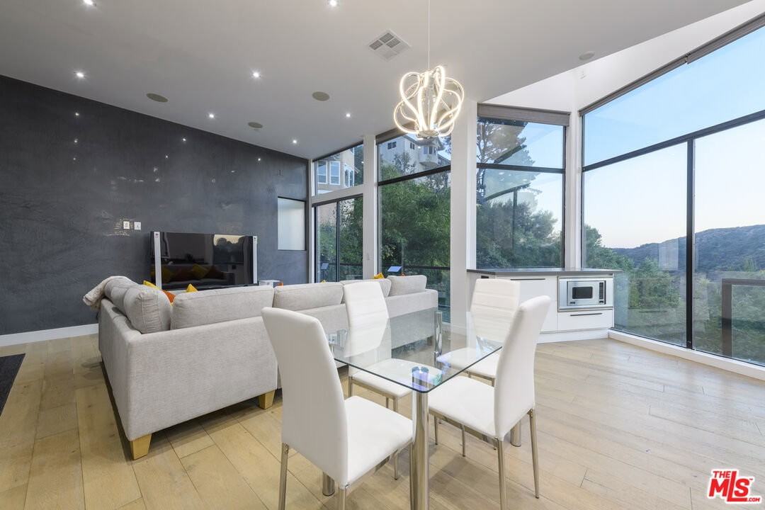 2271 Gloaming Way - Photo 4 of 8