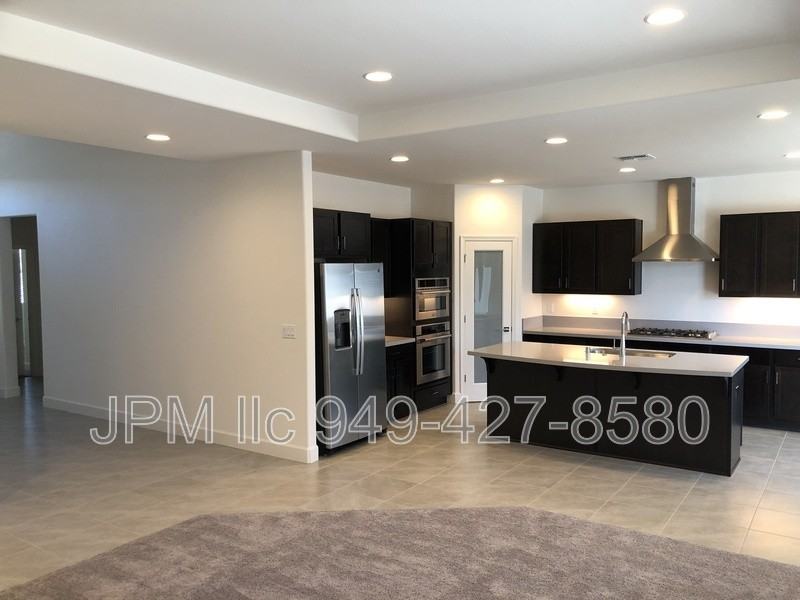 11196 Grazing Cattle Ln - Photo 3 of 23