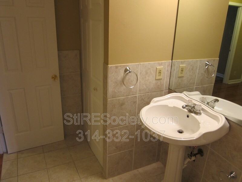 3839 Shenandoah Ave - Photo 7 of 17