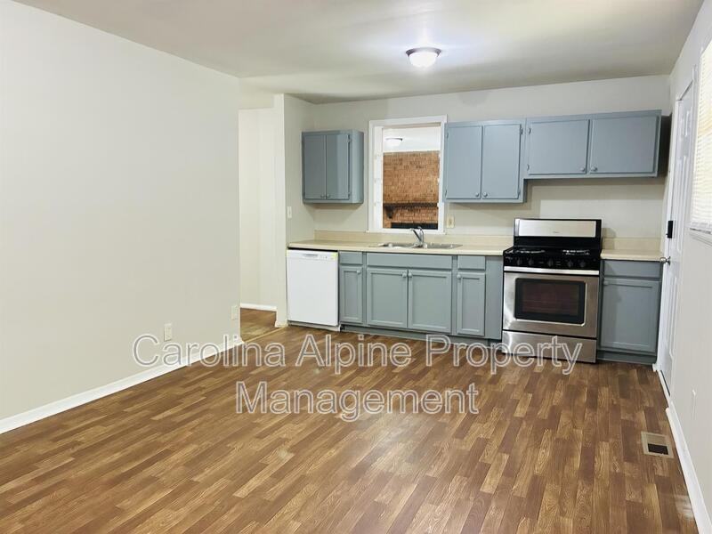 5015 Grapevine Dr - Photo 3 of 19