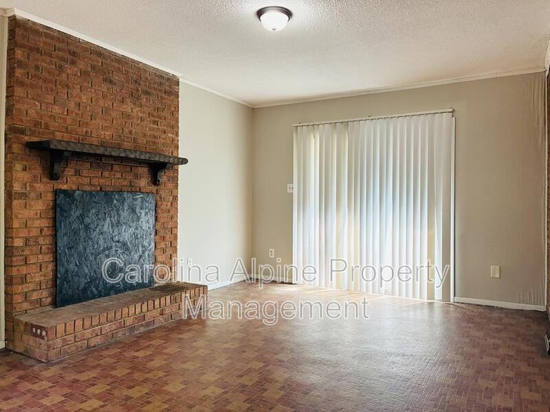 5015 Grapevine Dr - Photo 5 of 19