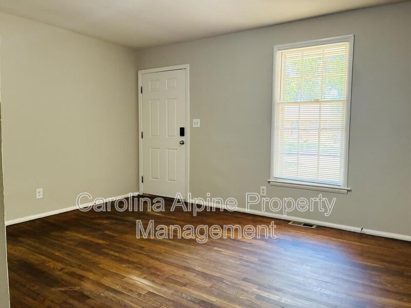 5015 Grapevine Dr - Photo 7 of 19