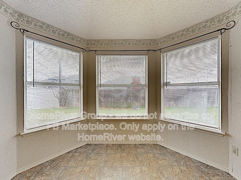 811 Miles Ln - Photo 7 of 22