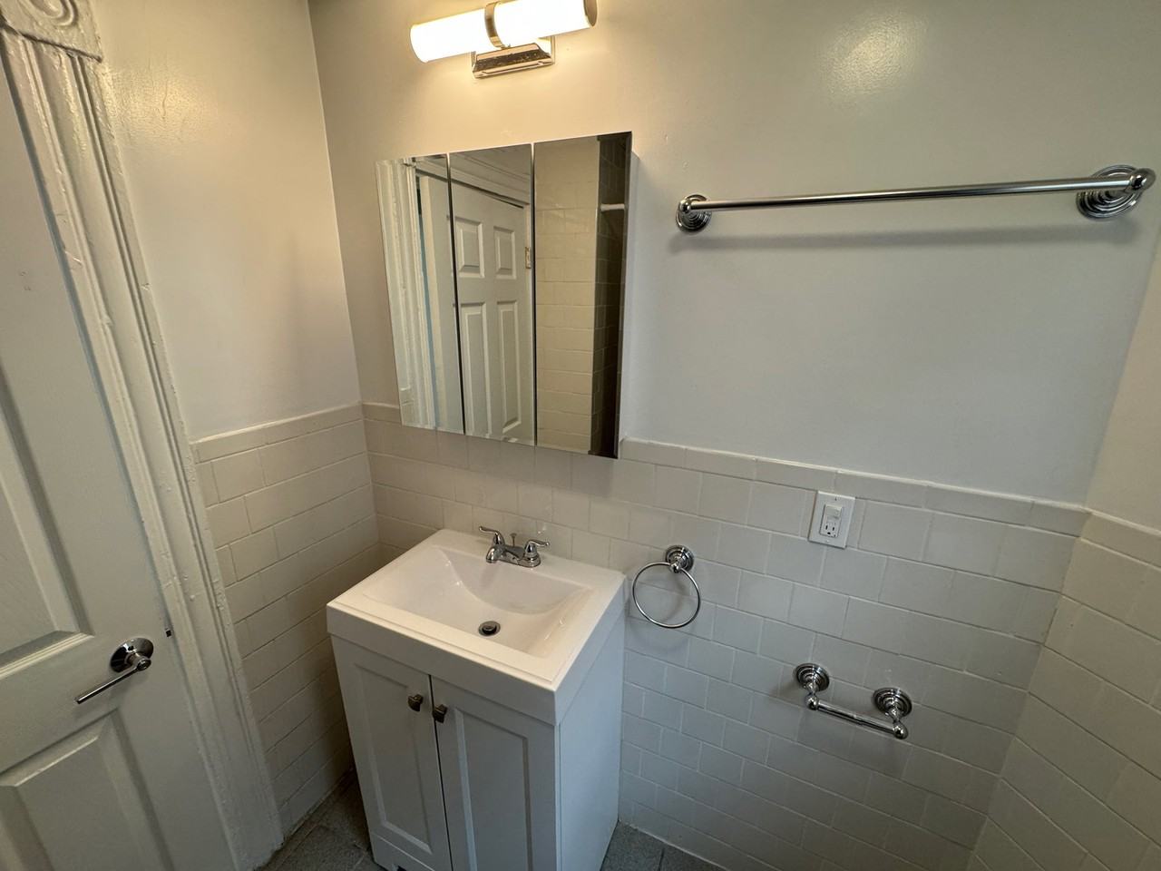 35 Cameron Ave #2 - Photo 6 of 8