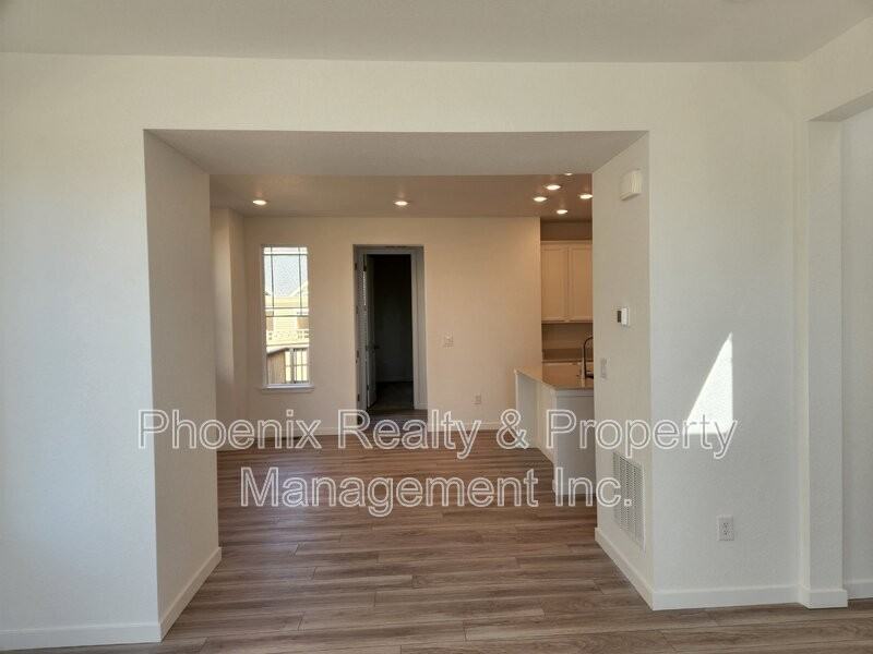 630 Greenville Aly - Photo 3 of 27