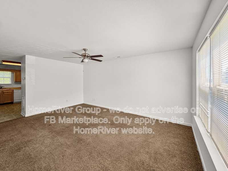 3948 Webb Oaks Ct - Photo 3 of 21