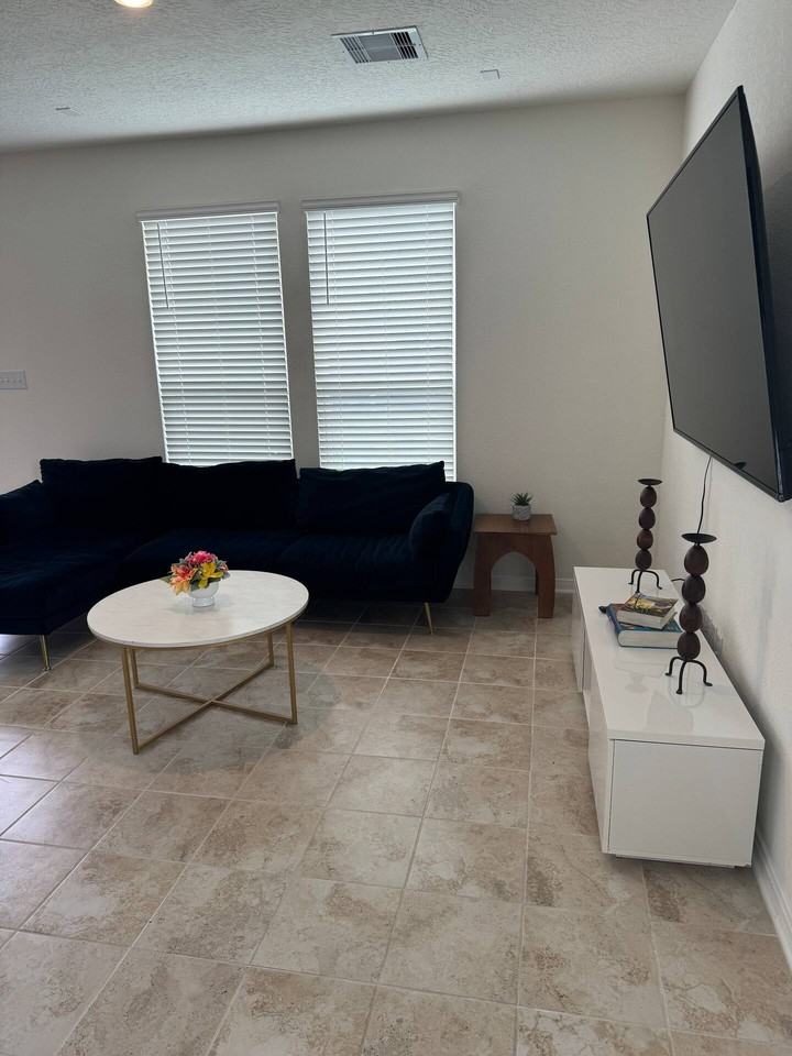 6022 Diamond Sky Ln - Photo 2 of 24