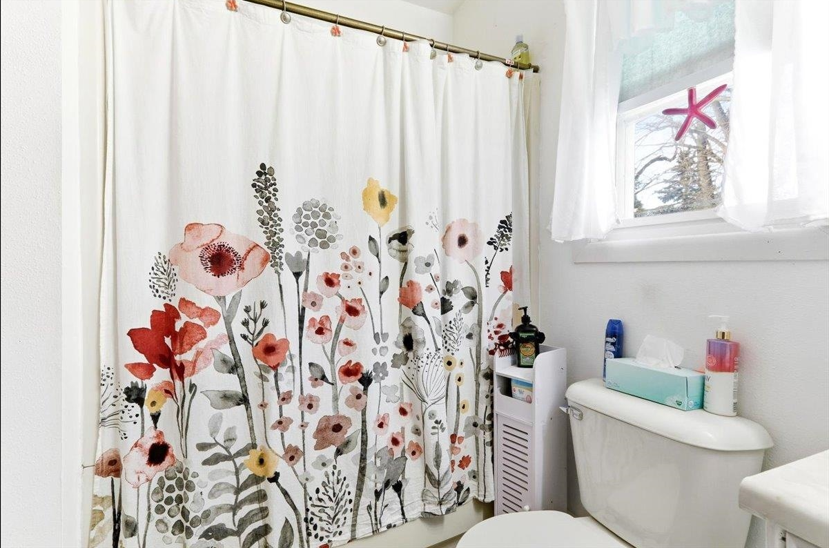 211 Valley St #B - Photo 2 of 7