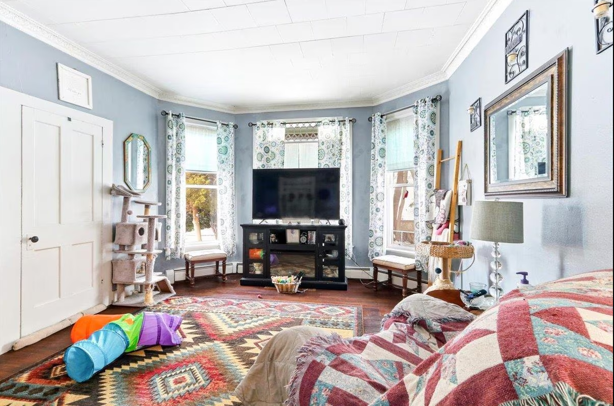 211 Valley St #B - Photo 6 of 7