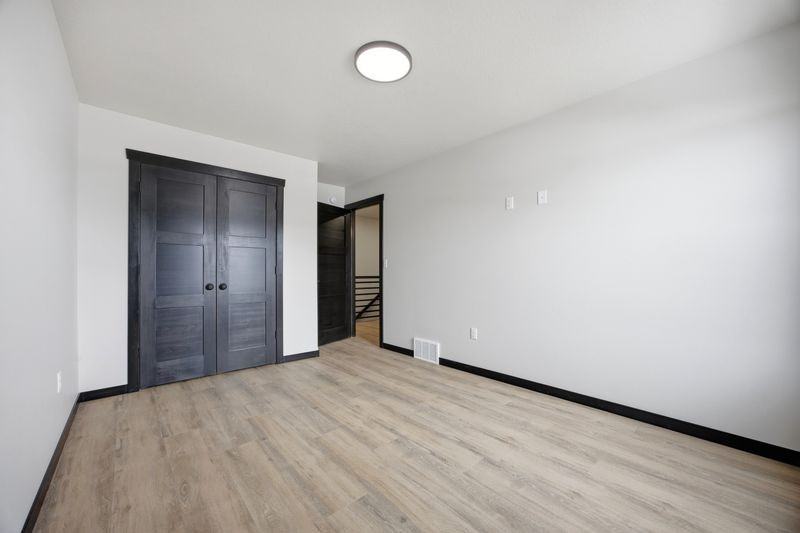 5763 24th St S #D - Photo 4 of 41