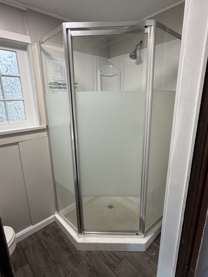 222 E 5th St #222E5thST - Photo 4 of 12