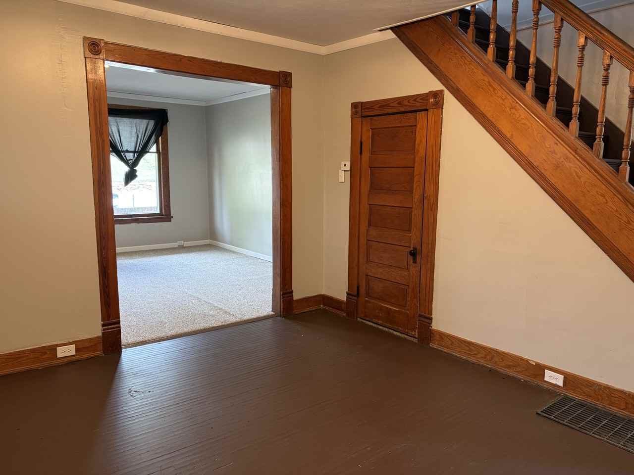 222 E 5th St #222E5thST - Photo 6 of 12