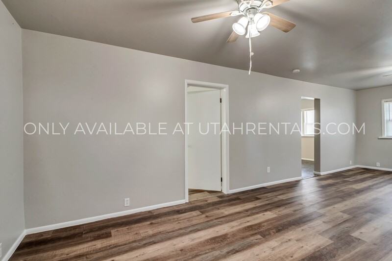 142 Nw - Photo 3 of 18