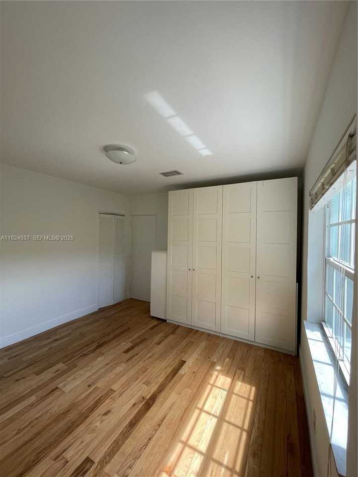 2280 Southwest 20th Street #2280 - Photo 3 of 36