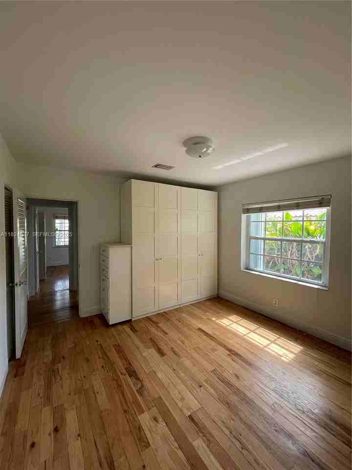 2280 Southwest 20th Street #2280 - Photo 4 of 36