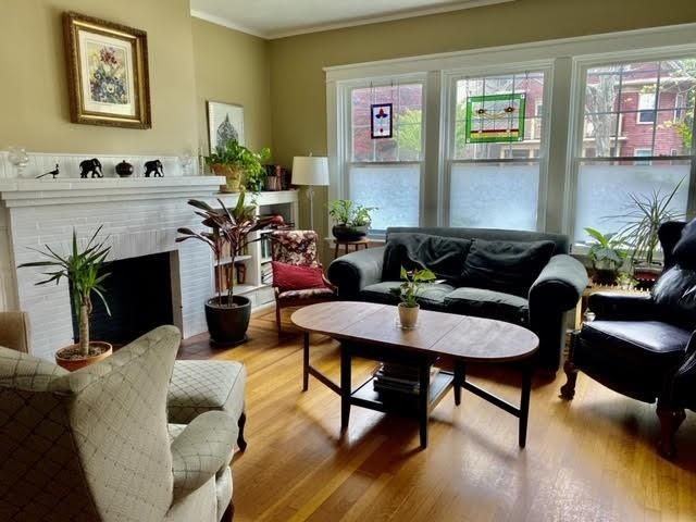 389 Lloyd Ave ##1 - Photo 2 of 11