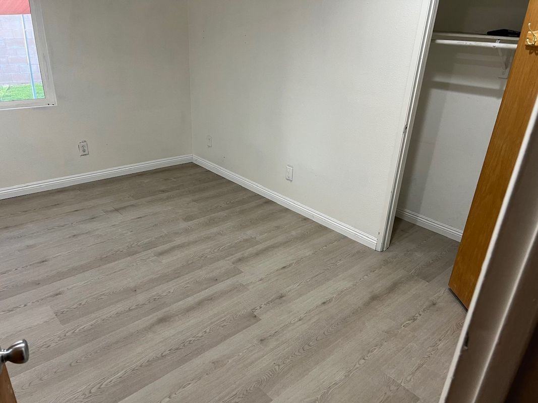 1039 N Barston Ave - Photo 6 of 16