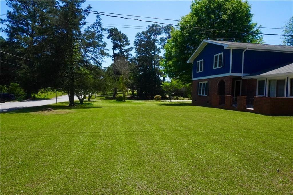 2421 Fieldstone Dr Se - Photo 2 of 34