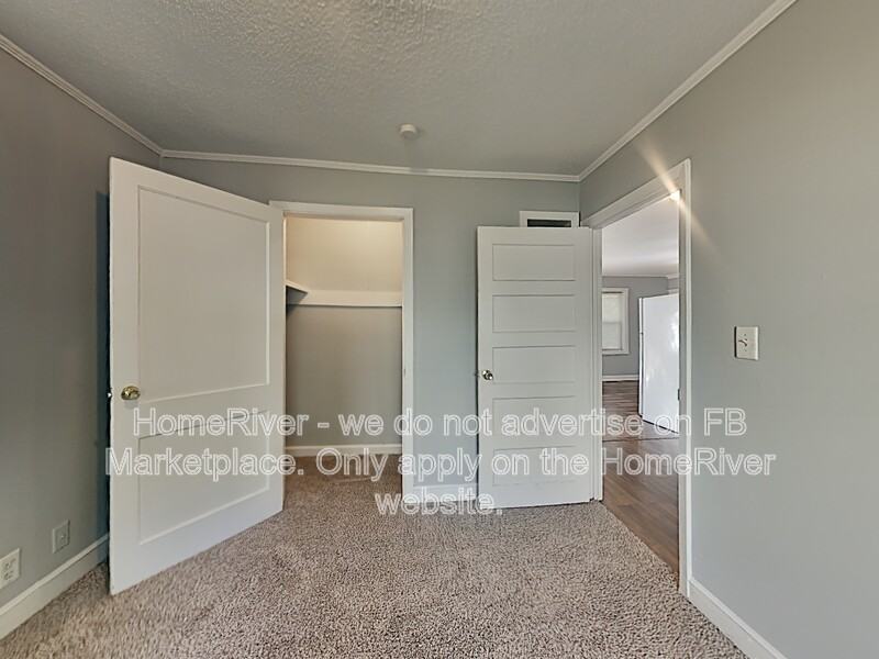 515 Burlington Ave #A - Photo 7 of 13