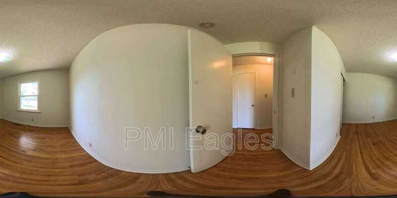 2223 Pendleton Dr - Photo 4 of 10