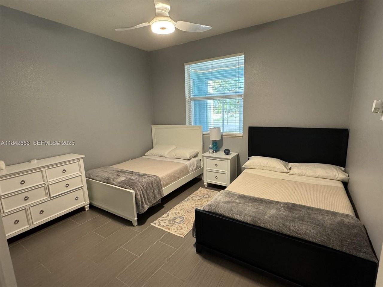 350 Southwest 2nd Avenue - Photo 4 of 27