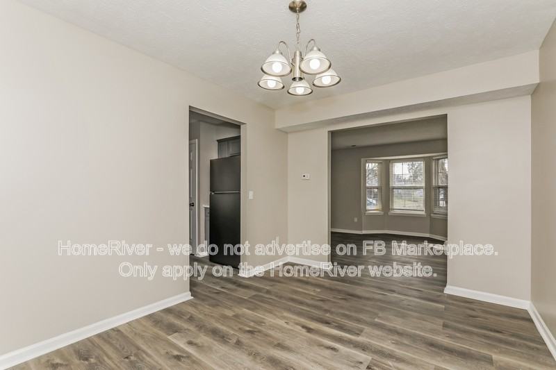 6727 Waterstone Dr - Photo 4 of 17