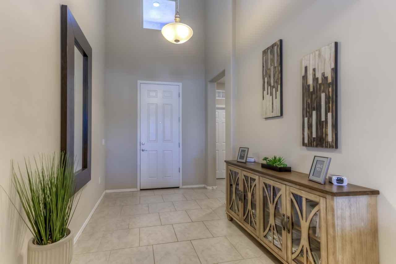 9116 W Silver Cholla Dr - Photo 7 of 40