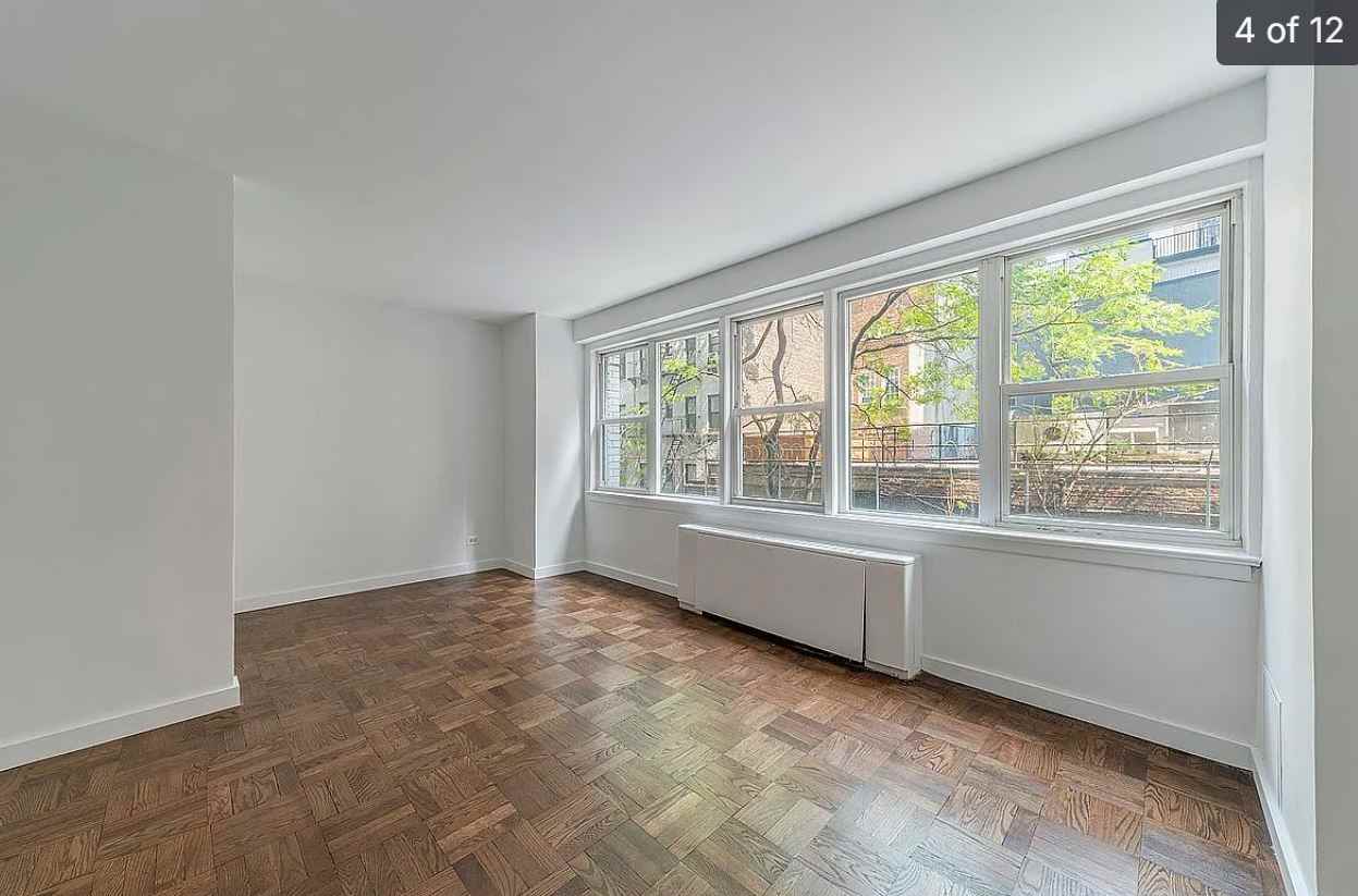 155 E 34Th St - Photo 4 of 9