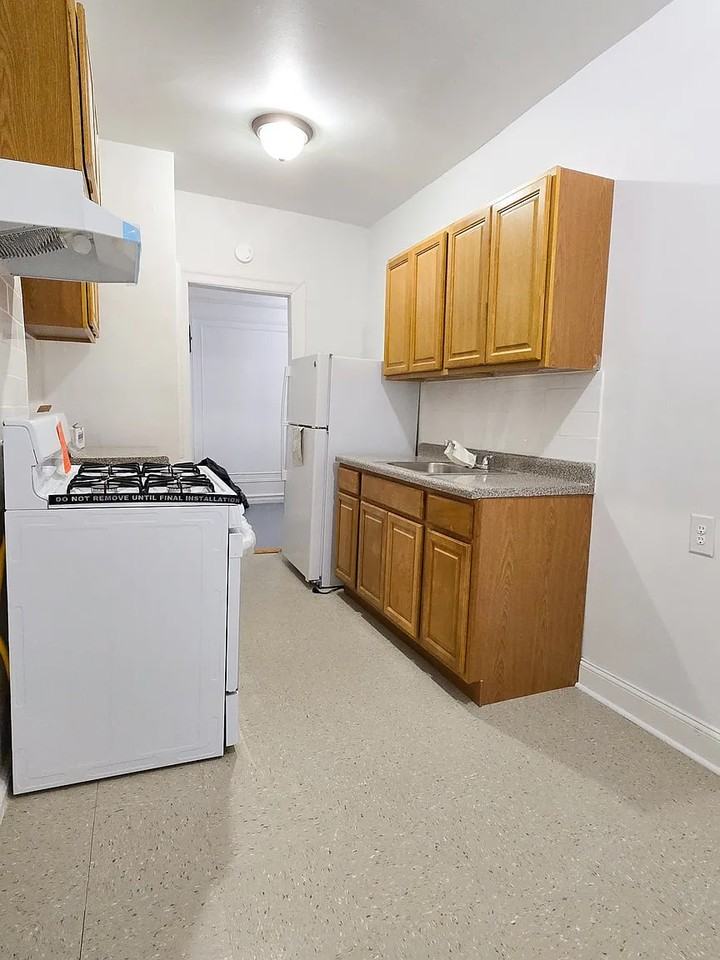 175 E 151St St - Photo 6 of 14