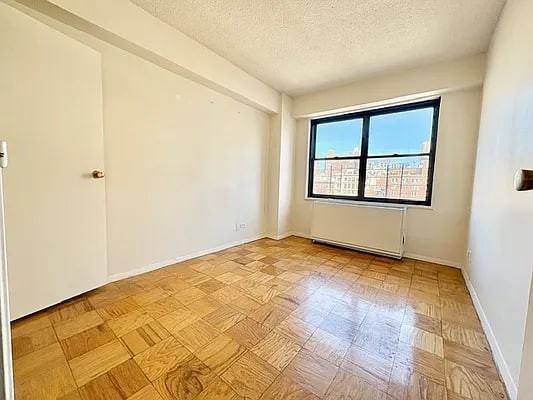 178 E 80Th St - Photo 4 of 9