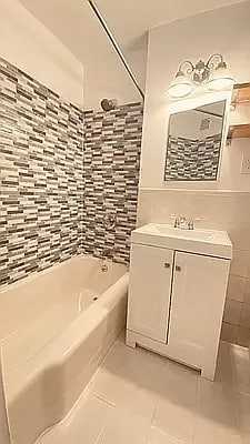 6311 Queens Blvd - Photo 3 of 13