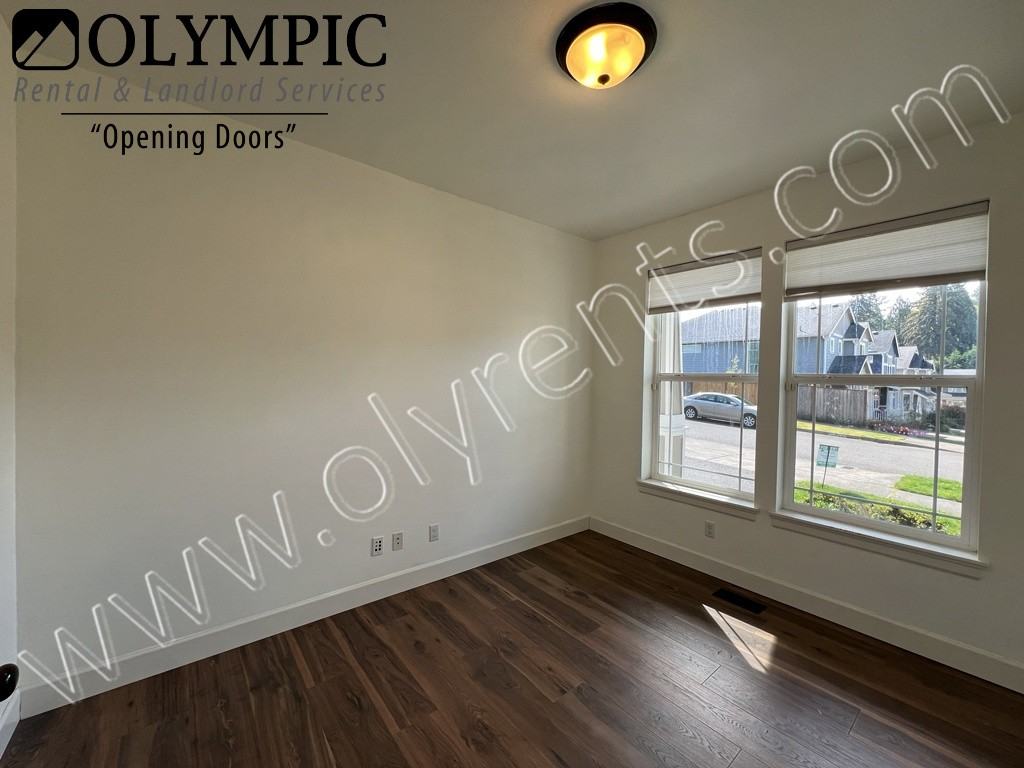 2616 12th Way Se - Photo 3 of 36