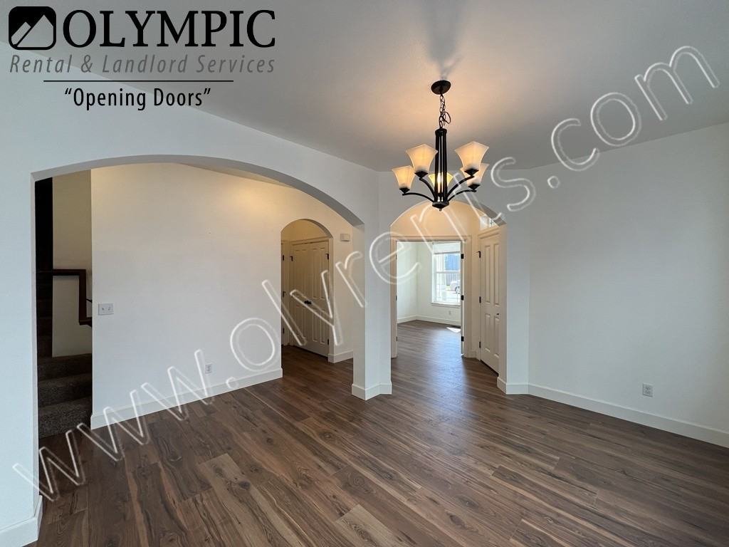 2616 12th Way Se - Photo 5 of 36