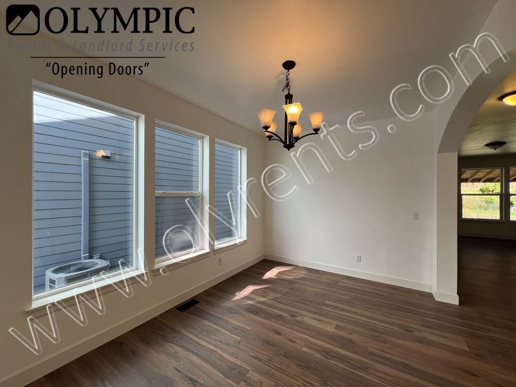 2616 12th Way Se - Photo 6 of 36