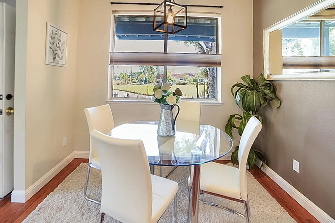 421 Cork Harbour Cir #C - Photo 3 of 11