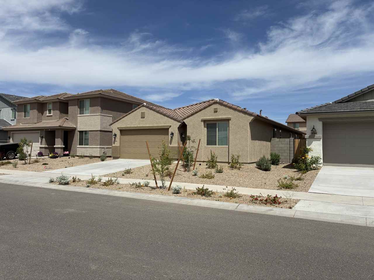 18372 W Villa Chula Ln - Photo 2 of 38