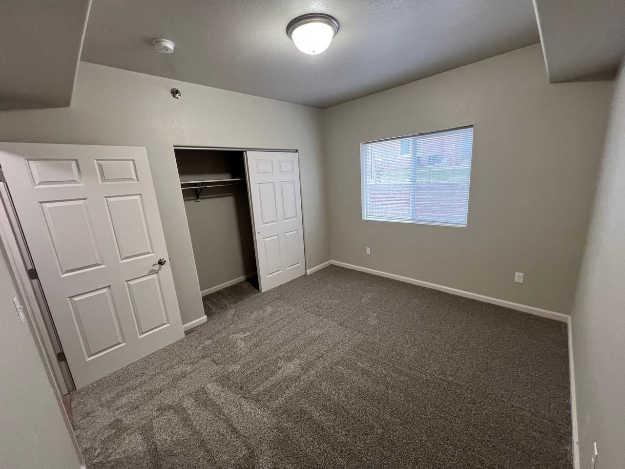 2202 Timbers St W #101 - Photo 5 of 9