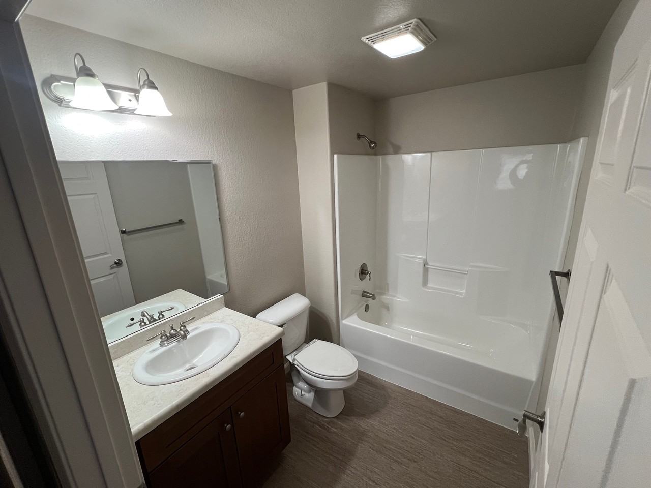2202 Timbers St W #101 - Photo 6 of 9