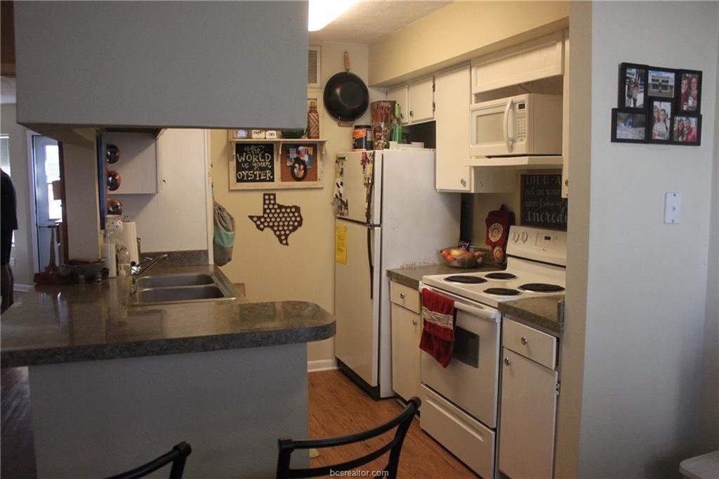 4441 Old College Rd #3104 - Photo 6 of 13