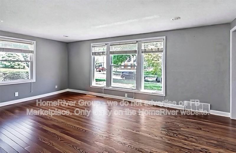 7592 Walnut St - Photo 2 of 19