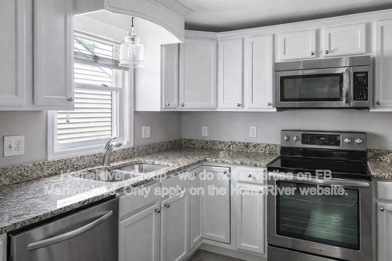 7592 Walnut St - Photo 6 of 19