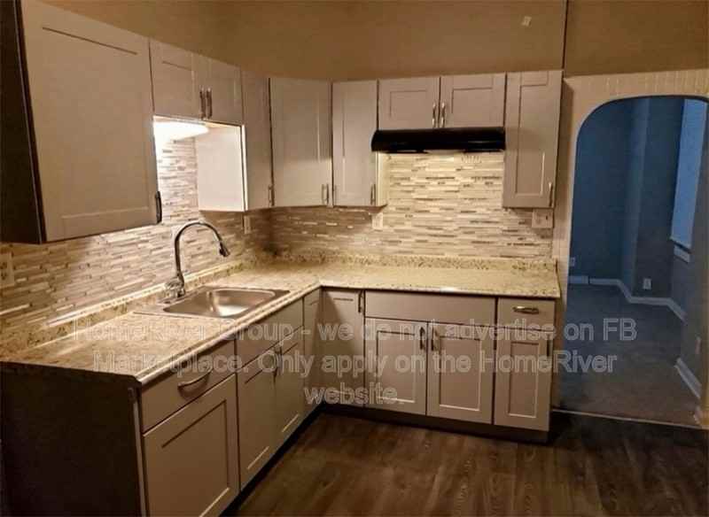 3525 Windsor Ave - Photo 5 of 11