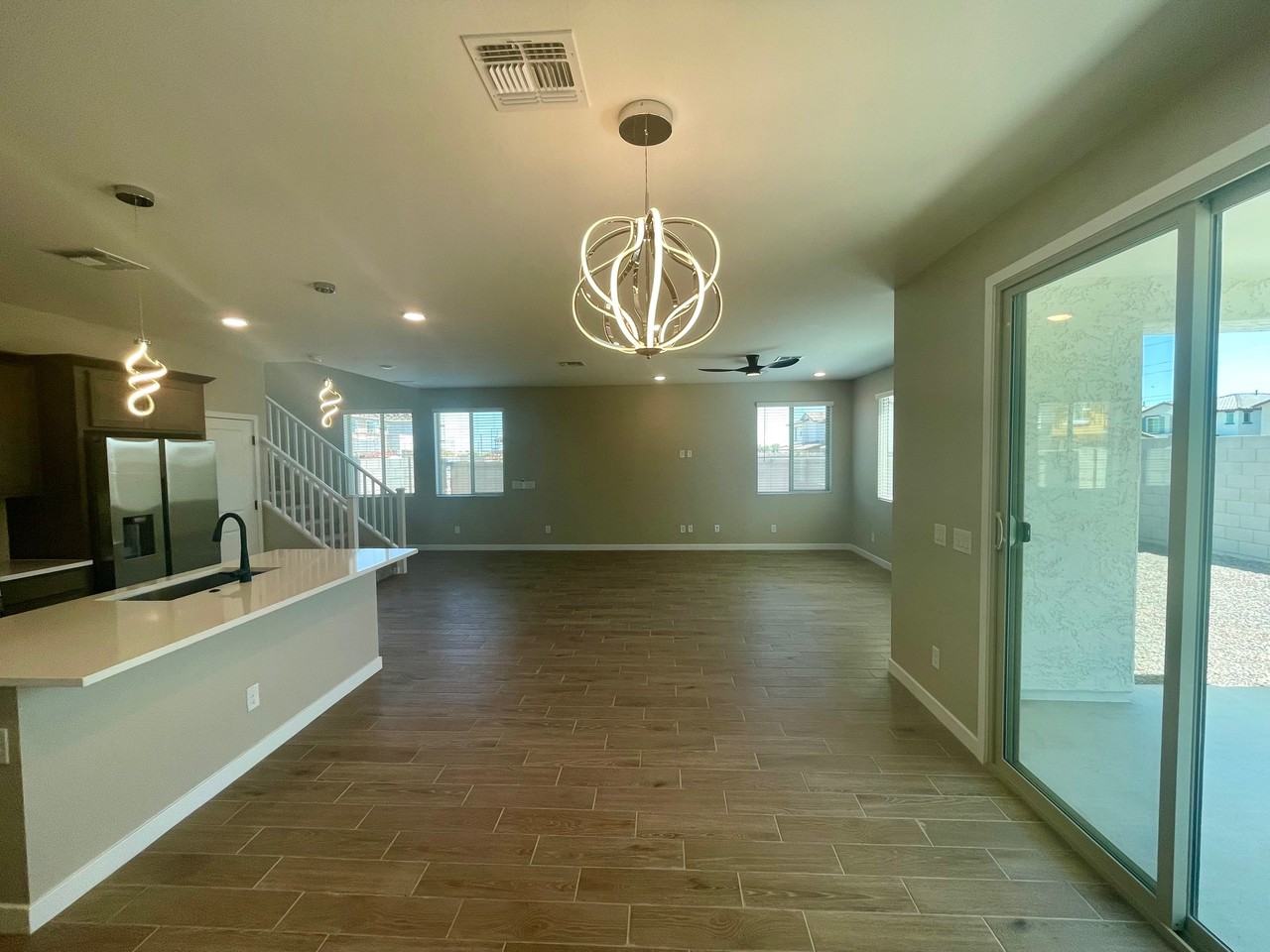 3150 S 180th Ln - Photo 4 of 35