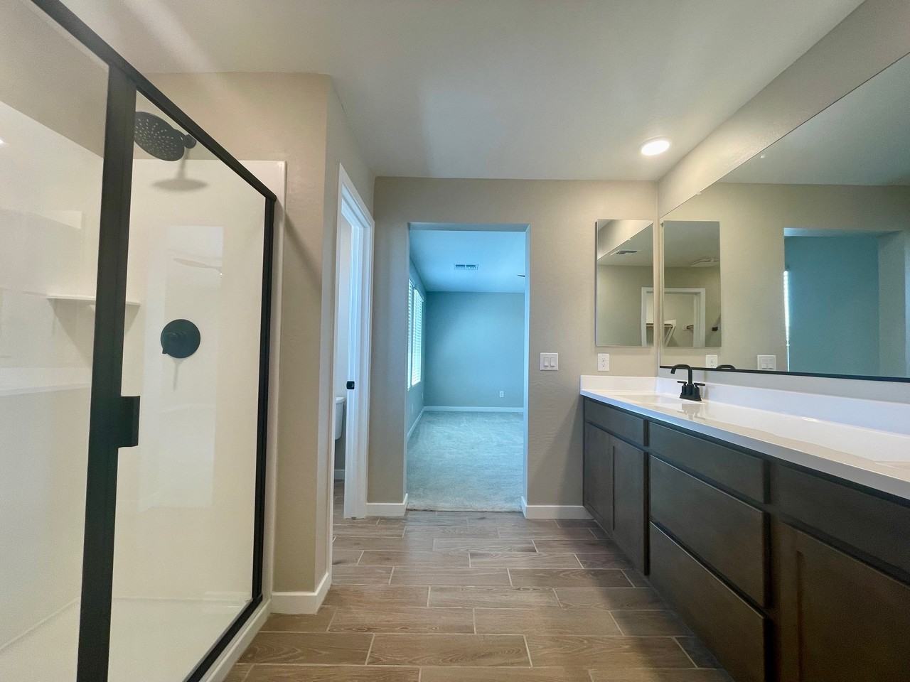 3150 S 180th Ln - Photo 7 of 35