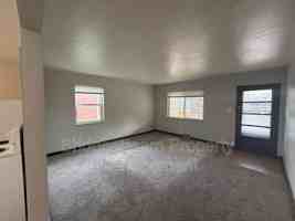 featured image of 211 N Cherrywood Ave #2