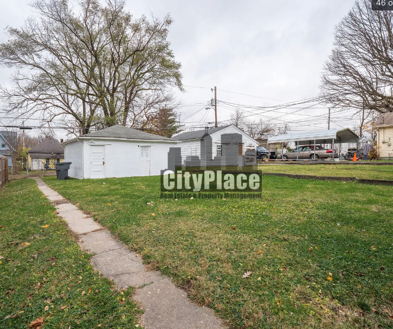 1026 W 35th St - Photo 5 of 6